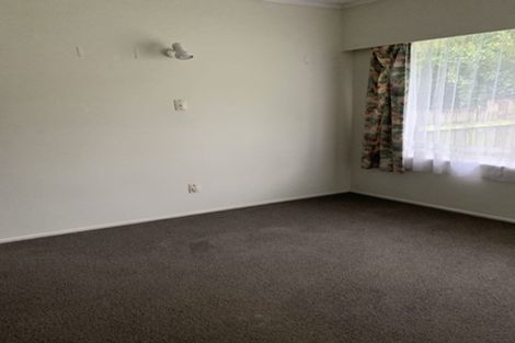 Photo of property in 1/6 Clunie Place, Highland Park, Auckland, 2010