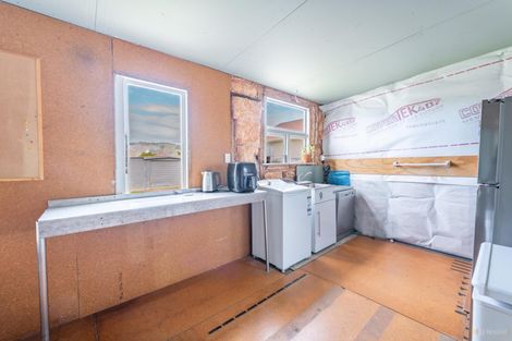 Photo of property in 25 Coronation Street, Waimate, 7924