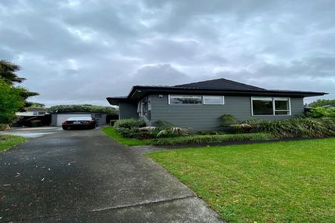 Photo of property in 20 Lipton Grove, Opaheke, Papakura, 2113
