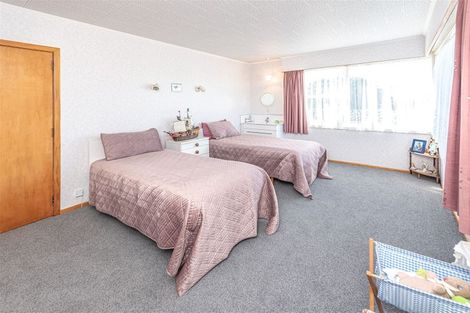 Photo of property in 8 Kapiti Terrace, Castlecliff, Whanganui, 4501