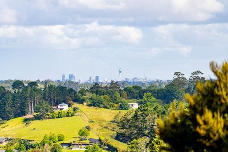 Photo of property in 339 Ridge Road, Paremoremo, Albany, 0793