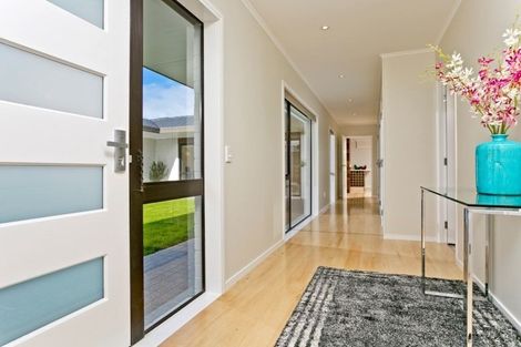 Photo of property in 3 Limeburners Close, Hobsonville, Auckland, 0618
