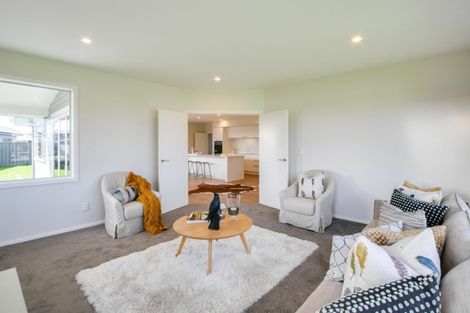 Photo of property in 14 Ruahine Road, Poraiti, Napier, 4112