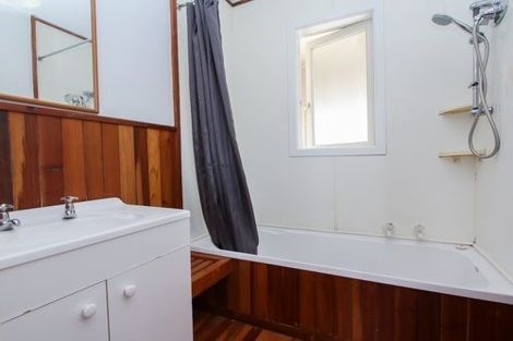 Photo of property in 11 Irvine Street, Frankton, Hamilton, 3204