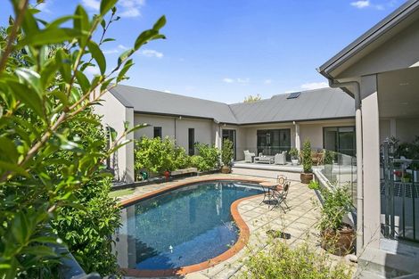 Photo of property in 19c Cooper Crescent, Cambridge, 3434