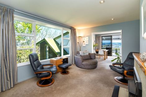 Photo of property in 13 Denholm Road, Hospital Hill, Napier, 4110