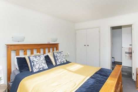 Photo of property in 6 Helyer Street, Ormond, Gisborne, 4071