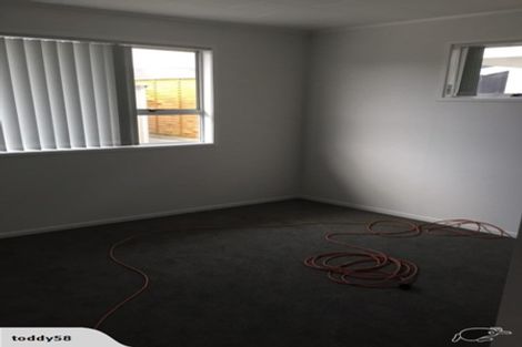 Photo of property in 1/21 Bonito Place, Bayview, Auckland, 0629