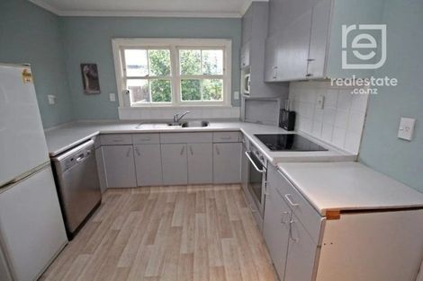 Photo of property in 47 Cambridge Terrace, Masterton, 5810