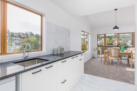 Photo of property in 47 Stapleford Crescent, Browns Bay, Auckland, 0630