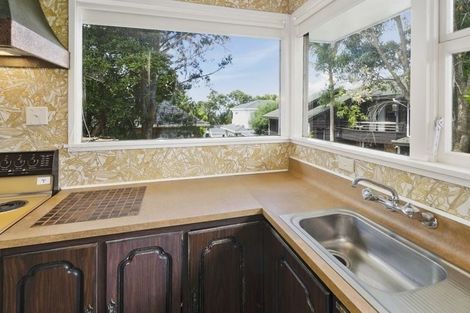 Photo of property in 2/240 Hurstmere Road, Takapuna, Auckland, 0622
