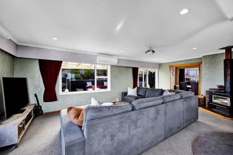 Photo of property in 5 Scott Street, Moturoa, New Plymouth, 4310