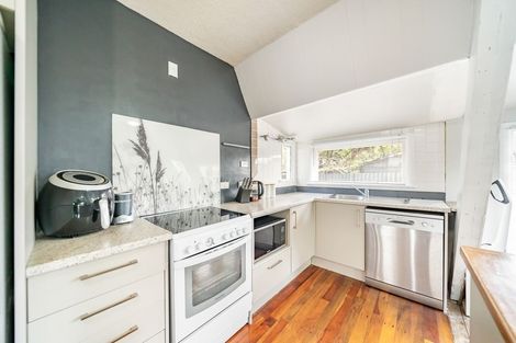 Photo of property in 23 Mangaroa Hill Road, Maoribank, Upper Hutt, 5018