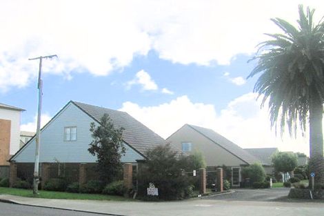 Photo of property in St Claire Village, 177/172 Mcleod Road, Te Atatu South, Auckland, 0610