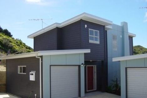 Photo of property in 13a Marjory Close, Broadmeadows, Wellington, 6035