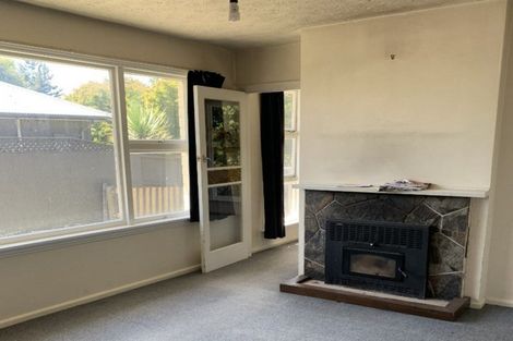 Photo of property in 22 Oriana Crescent, Hornby, Christchurch, 8042