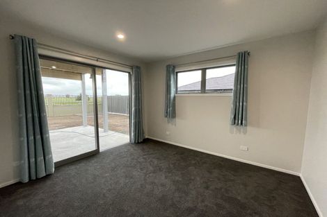 Photo of property in 64 Pelorus Avenue, Poraiti, Napier, 4112