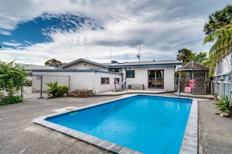 Photo of property in 22 Gebbie Road, Taradale, Napier, 4112