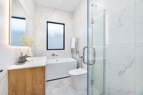 Photo of property in 16 Taiororua Avenue, Massey, Auckland, 0614