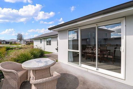 Photo of property in 21 Kohekohe Drive, Owhata, Rotorua, 3010