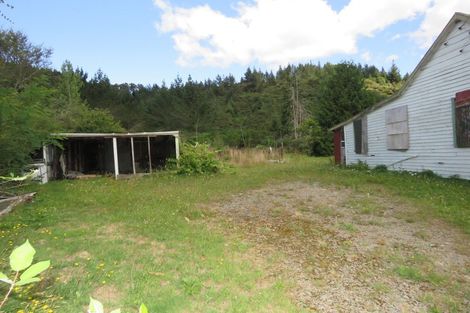 Photo of property in 27 Grey Road, Reefton, 7830