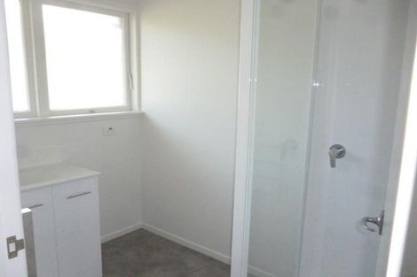 Photo of property in 2/4 Marriott Road, Pakuranga, Auckland, 2010