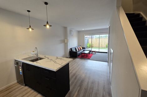 Photo of property in 5 Pipi Place, Levin, 5510