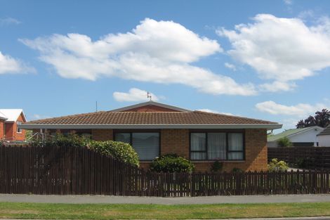 Photo of property in 1/387 Harewood Road, Bishopdale, Christchurch, 8053