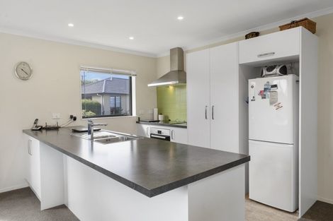 Photo of property in 3 Phoenix Court, Otaki, 5512