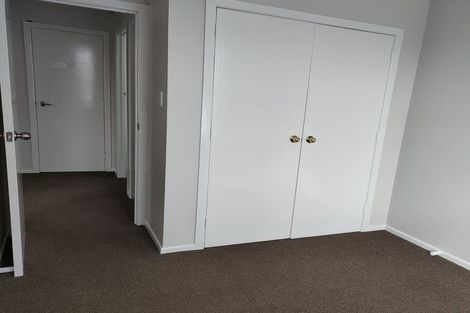 Photo of property in 54 Hepburn Road, Glendene, Auckland, 0602