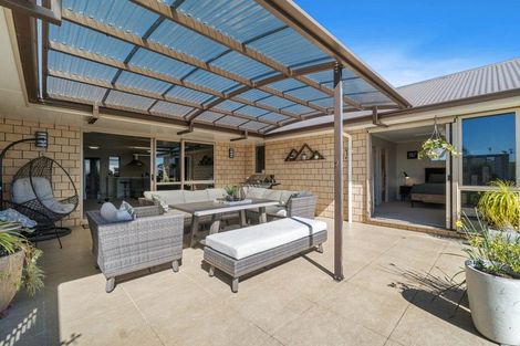 Photo of property in 4 Ruske Place, Grandview Heights, Hamilton, 3200