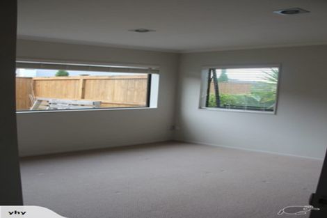 Photo of property in 15 Toscana Drive, Karaka, Papakura, 2113