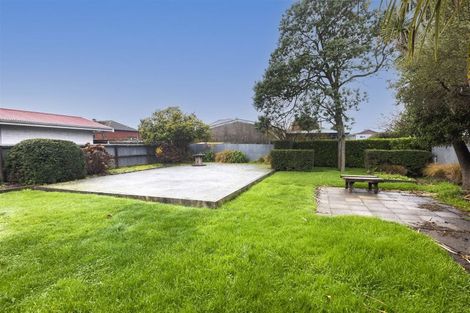 Photo of property in 316 Main North Road, Redwood, Christchurch, 8051
