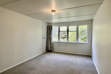 Photo of property in 8 Stephen Street, Johnsonville, Wellington, 6037