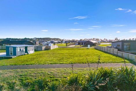 Photo of property in 202 Harbour Drive, Matarangi, Whitianga, 3592