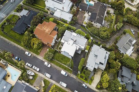 Photo of property in 5 Peregrine Place, Birkenhead, Auckland, 0626