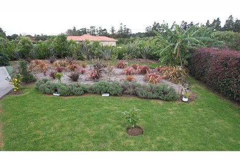 Photo of property in 10 Pathways Drive, Kerikeri, 0230