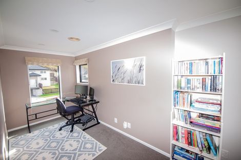 Photo of property in 7 Moston Grove, Churton Park, Wellington, 6037