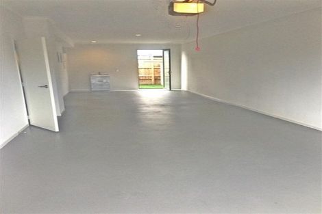 Photo of property in 14 Purchas Hill Drive, Stonefields, Auckland, 1072