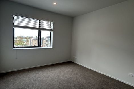 Photo of property in 105/25 Potter Avenue, Northcote, Auckland, 0627