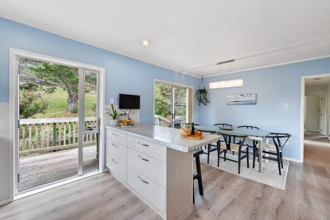 Photo of property in 54 Saddleback Rise, Murrays Bay, Auckland, 0630
