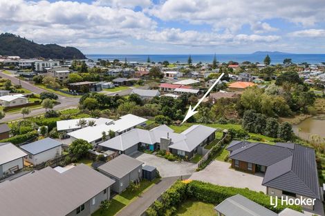 Photo of property in 17 Browns Drive, Waihi Beach, 3611