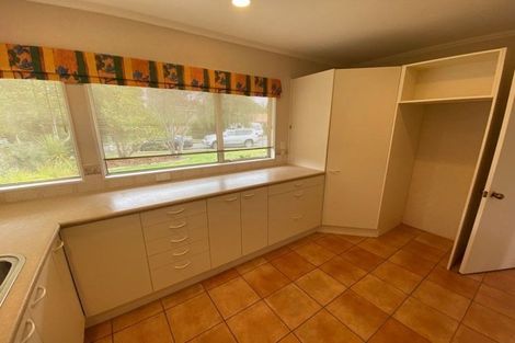 Photo of property in 5 Stella Court, Paraparaumu, 5032