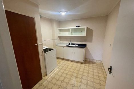 Photo of property in 1 Seymour Street, Picton, 7220