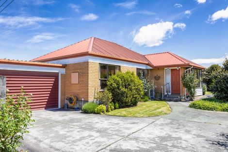 Photo of property in 2/14 Algie Place, Avonhead, Christchurch, 8042