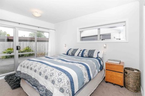 Photo of property in 16 Glen Lynne Avenue, Queenwood, Hamilton, 3210