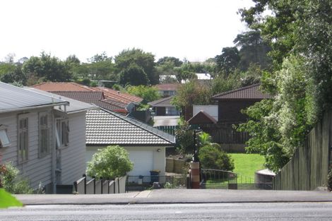Photo of property in 297 Great North Road, Henderson, Auckland, 0612