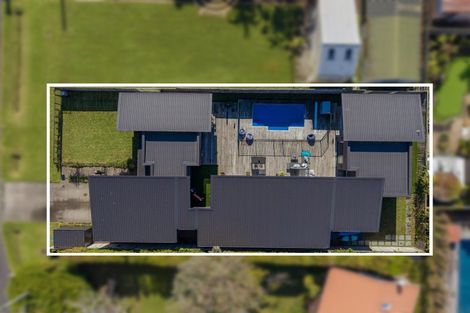 Photo of property in 3 Ardlui Avenue, Manly, Whangaparaoa, 0930