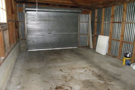 Photo of property in 35 Mary Street, Winton, 9720