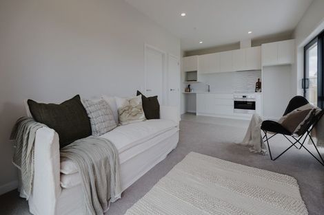 Photo of property in 19b Silverwood Lane, Leamington, Cambridge, 3495